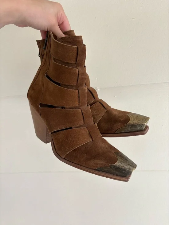 Free People Brayden Fisherman Suede Cutout Ankle cowboy Boots with Gold Toe Cap - Picture 2 of 8